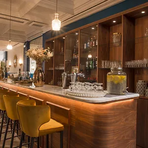 4* Hotell Le Bristol
